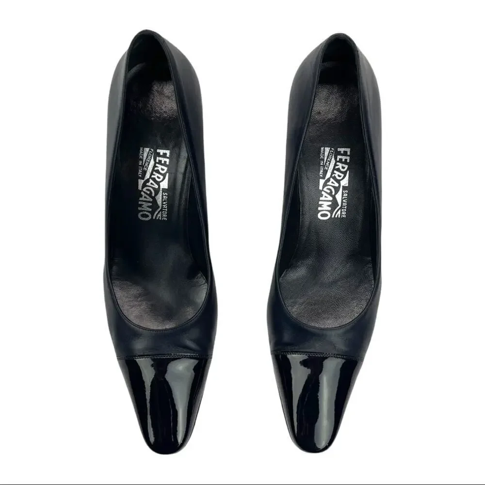 VTG Salvatore Ferragamo Navy  Dual Texture Patent Cap Toe/Leather Heels Pumps 9